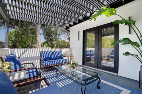 4552 Ethel Ave, North Hollywood CA  91605-4703 exterior