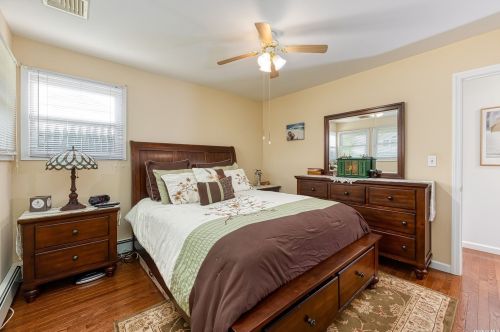 3 Short Ln, North Bellmore NY  11710-4523 exterior