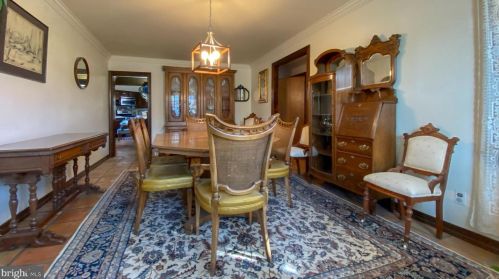 840 Timber Ln, Dresher PA 19025-1811 exterior