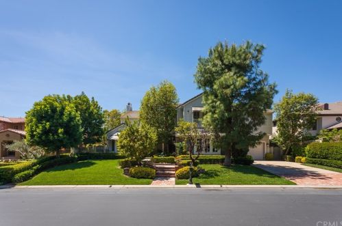 15 Canada Oaks, Trabuco Canyon, CA 92679-4937
