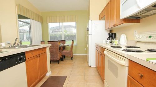 8127 Fan Palm Way, Kissimmee, FL 34747-2772