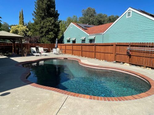 601 Princeton Ct, Vacaville CA  95687-6269 exterior