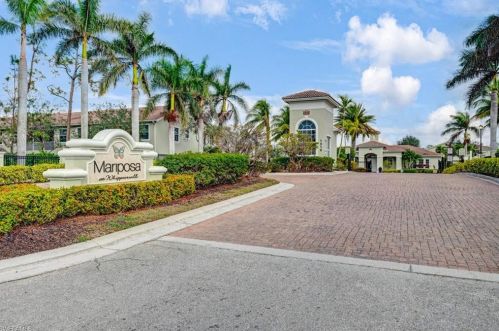 1325 Mariposa Cir, Naples FL  34105-7232 exterior