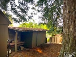 3431 Burnside Rd, Sebastopol CA  95472-9139 exterior