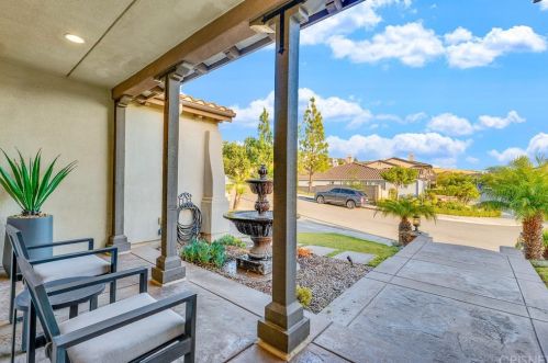 2177 Silverstar St, Simi Valley CA 93065-0592 exterior