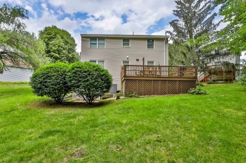 38 Copperfield Dr, Nashua NH  03062-1251 exterior