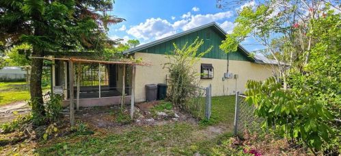 2302 Duff Rd, Lakeland FL  33810-2100 exterior