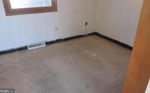 321 Johnson Ave, Lawrence Township NJ  08648-3419 exterior