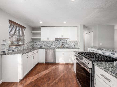 3631 Christopher Pl, Darbydale OH  43123-2427 exterior