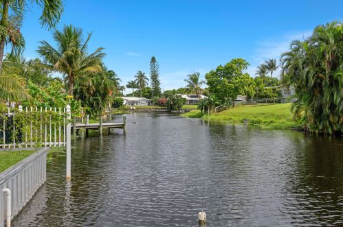 3144 Chapel Hill Blvd, Boynton Beach, FL 33435-8151