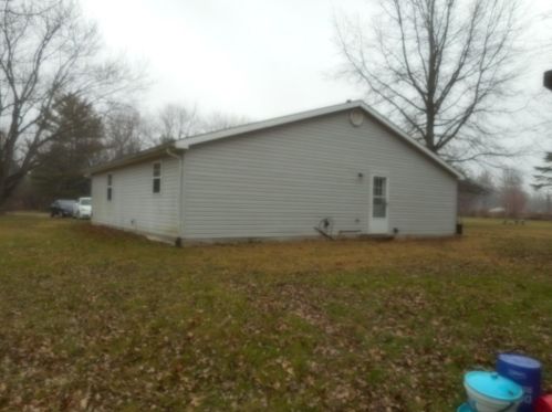 103 Windy Way, Wilmington OH  45177-7123 exterior