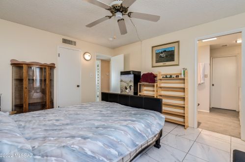 263 Abrego Dr, Green Valley AZ  85614-1504 exterior