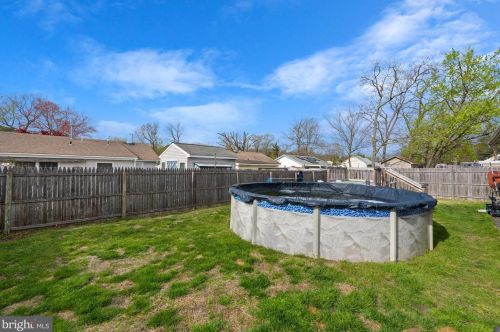 62 Delaware Ave, Erial NJ 08081-1223 exterior