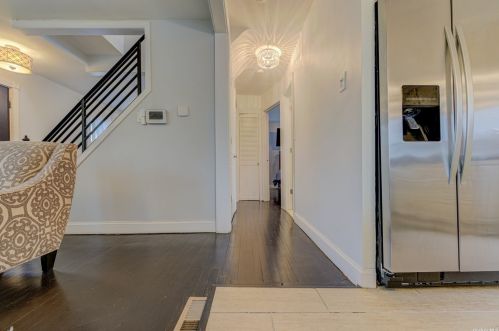 5 Monaco Ave, Floral Park NY  11003-4209 exterior