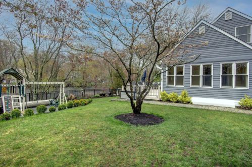 165 Taft Dr, Bricktown NJ  08724-3267 exterior