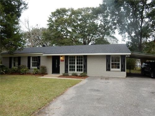 4989 Mackenzie Dr, Mobile, AL 36619-5203