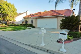2251 Yeargin Dr, Fresno, CA 93720-4143