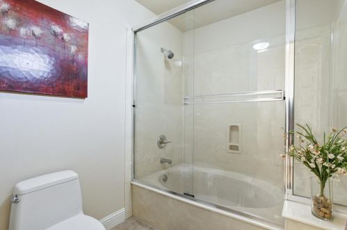 1219 Ruess Rd, Ripon CA  95366-9425 exterior