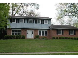 1306 Pinetree Ct, Sidney, OH 45365-3431