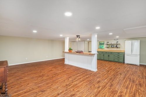 111 Andover Mohawk Rd, Andover NJ  07821-5004 exterior