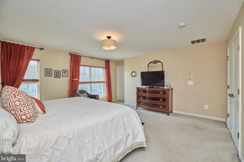 15120 Lilywood Ln, Haymarket VA  20169-6248 exterior