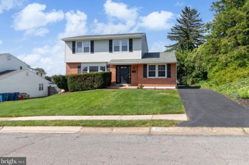 2137 Lori Dr, Wilmington, DE 19808-4705