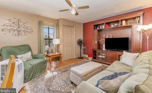 296 2nd St, Highspire PA  17034-1555 exterior