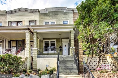 220 15th St, Washington, DC 20002-6508