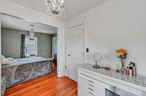 14 Oak Ave, Highland Falls NY  10928-1305 exterior