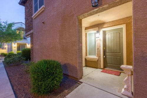 3643 Horace Dr, Gilbert, AZ 85296-2860
