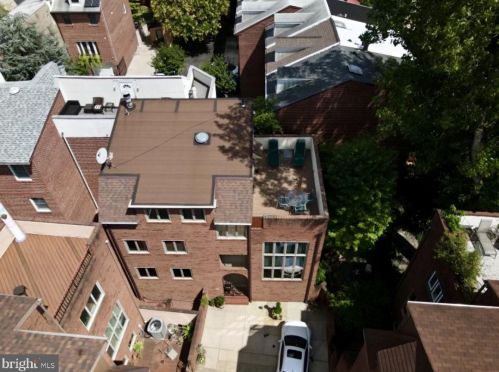 129 Catharine St, Philadelphia PA  19147-3403 exterior