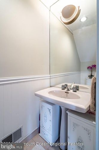 74 Moorage Ave, Berkeley Township NJ 08721-1836 exterior