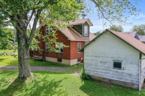 2621 Charity St, Mount Olive OH  45106 exterior
