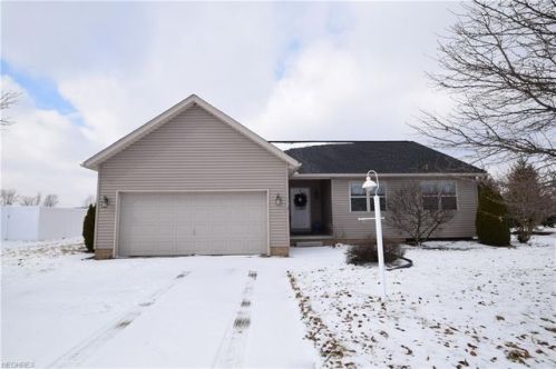 738 Amanda Ave, Strasburg, OH 44680-9512