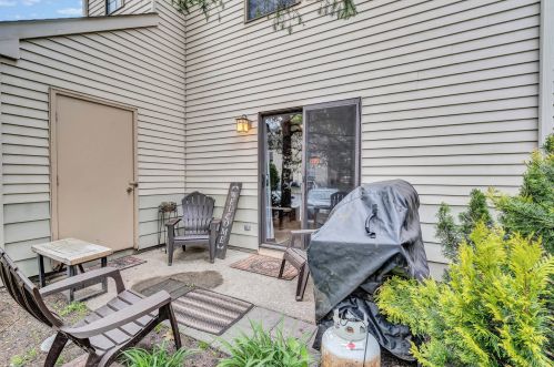 1706 Dahlia Ct, Jackson Twp NJ  08527-4133 exterior