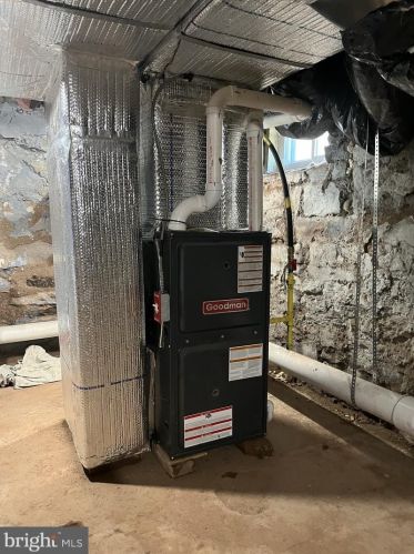 535 Chestnut St, Pottstown PA 19464-5619 exterior