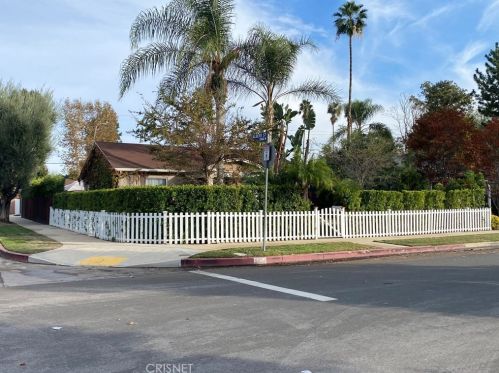 5454 Buffalo Ave, Van Nuys CA  91401-5223 exterior