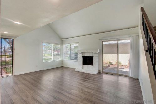 5122 Fino Dr, San Diego, CA 92124-2012