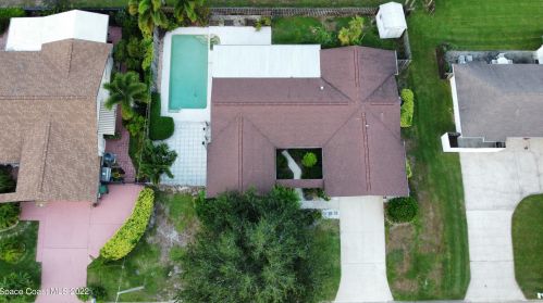 310 Forest Hill Dr, Cocoa, FL 32926-6618