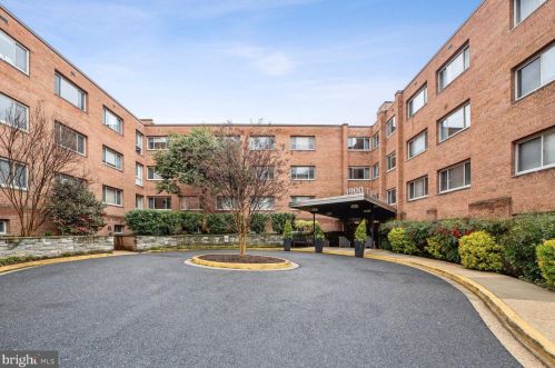 3900 Tunlaw Rd, Washington, DC 20007-4865