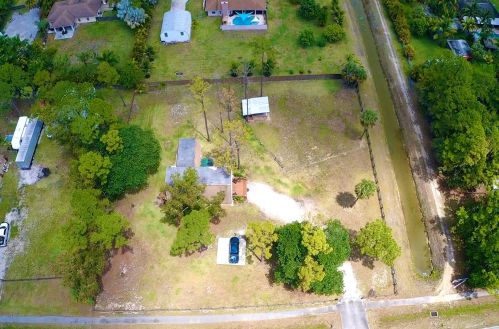 15817 Key Lime Blvd, Town Of Loxahatchee Groves FL  33470-3118 exterior