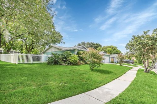 404 San Sebastian Prado, Altamonte Springs, FL 32714-2235