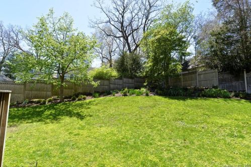 138 Forest St, New Canaan CT  06840-4707 exterior