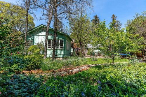 753 Oak St, Ukiah CA  95482-3901 exterior