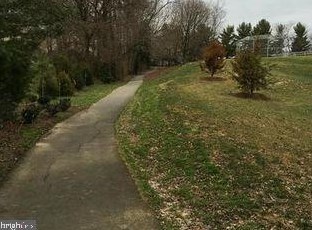 6103 Pond Lily Ct, Springfield VA  22015-3714 exterior