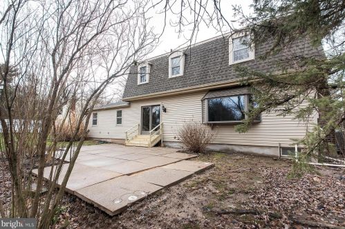 11 Galena Ct, Southampton PA  18966-1125 exterior