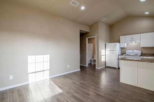 875 Fm 1696 Rd, Huntsville, TX 77320