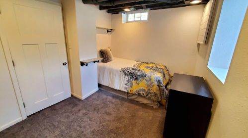 3835 36th St, Milwaukee WI  53221-1009 exterior