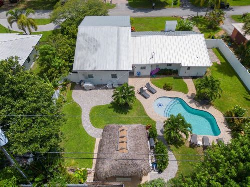 3206 Palm Dr, Boynton Beach FL  33435-1633 exterior