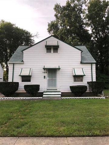 12601 Emery Ave, Cleveland, OH 44135-2245